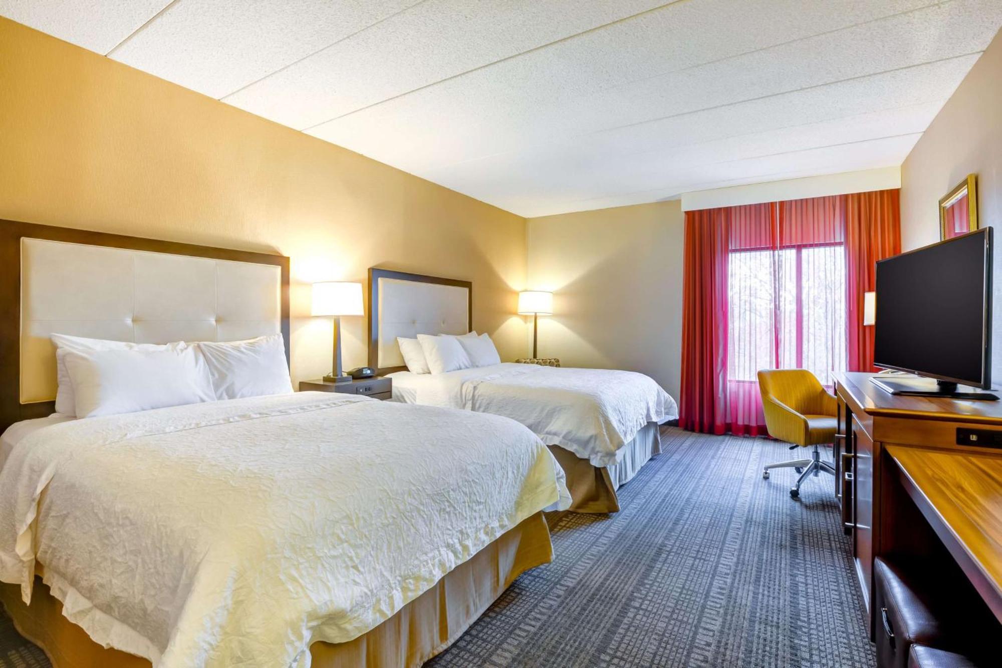 Hampton Inn Boston-Norwood Exteriör bild