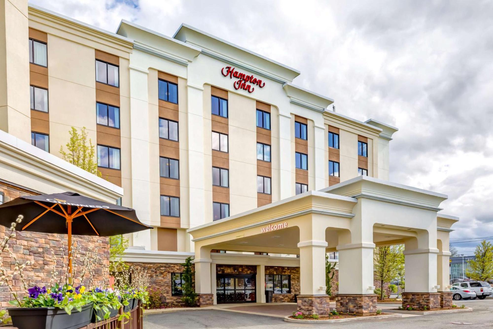 Hampton Inn Boston-Norwood Exteriör bild